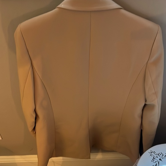 Women's - Picture 2 of 4